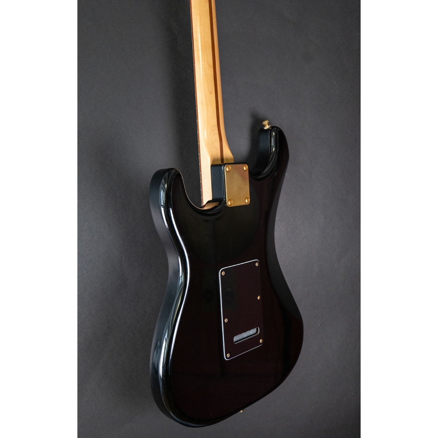 Fender FSR Blacktop Stratocaster HH PF Black