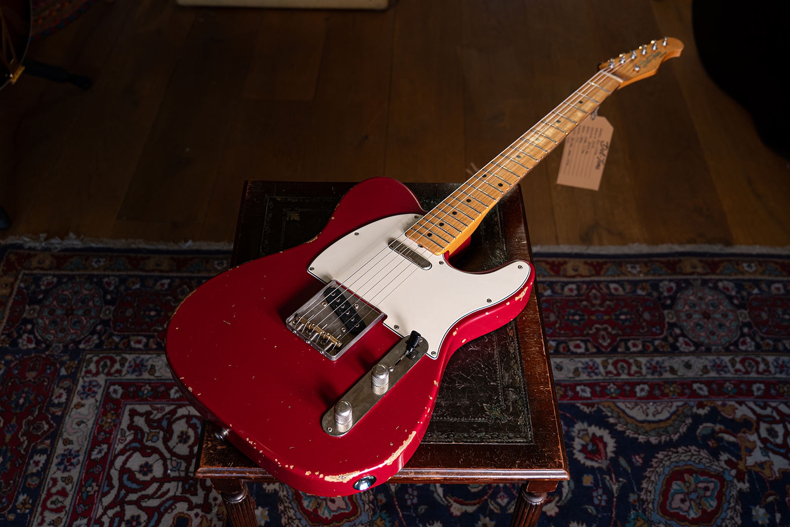 Del-Tone 50s T-style Dakota Red