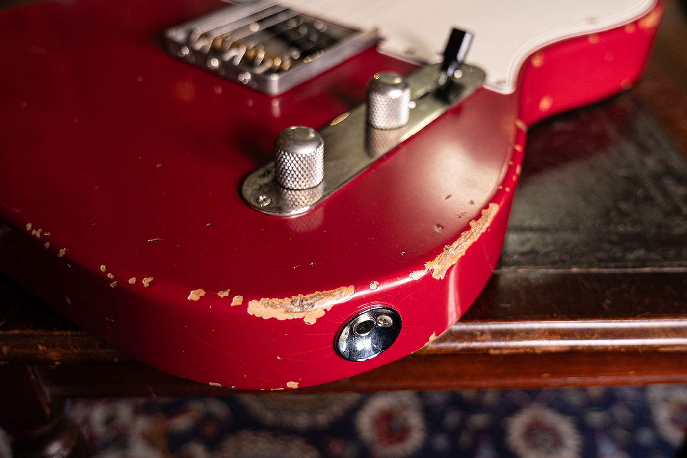 Del-Tone 50s T-style Dakota Red