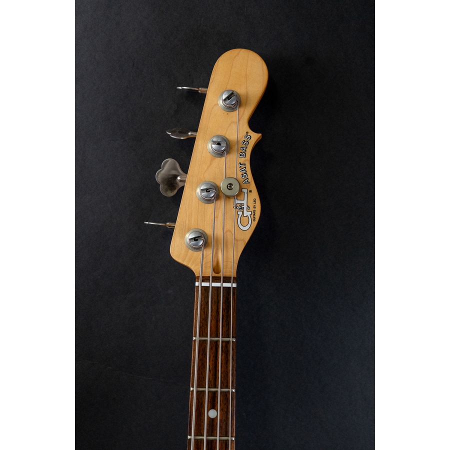 G&L Fullerton Deluxe ASAT Bass G&L Fullerton Deluxe ASAT Bass