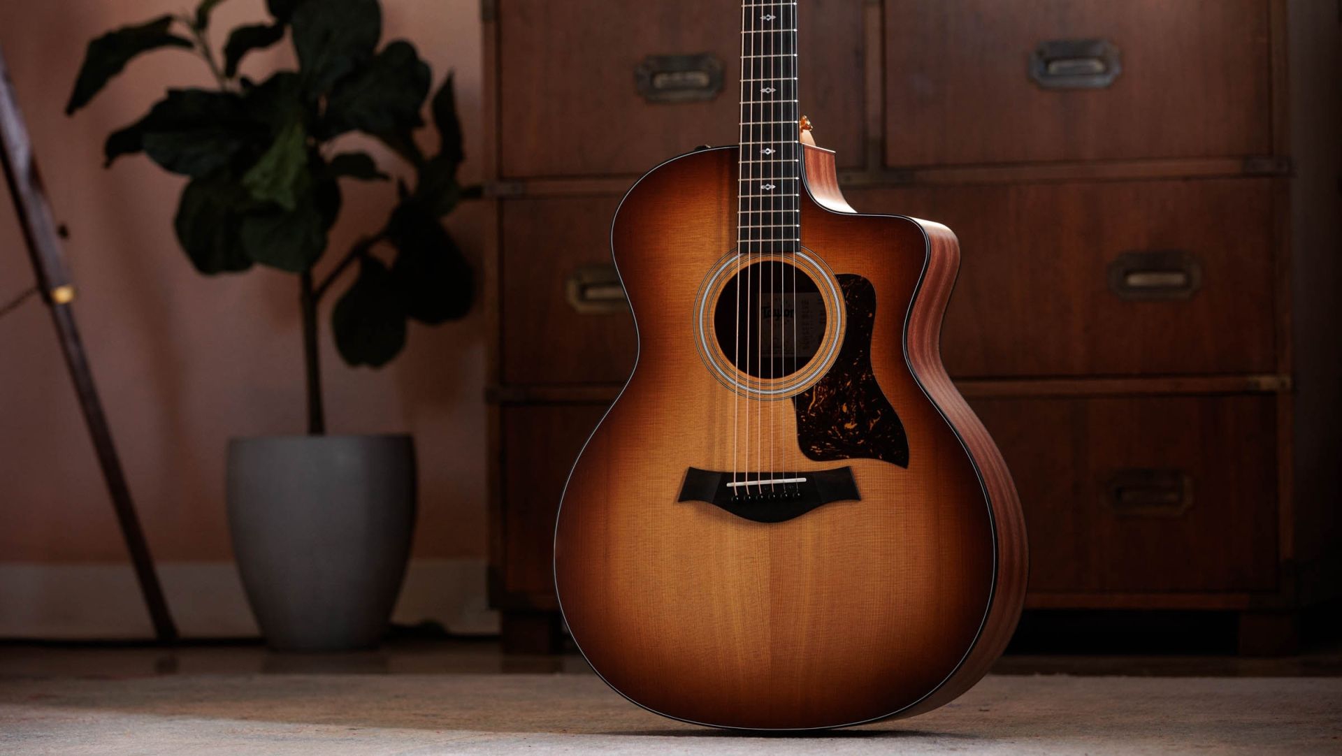 Taylor Sunset Blvd 114CE SEB