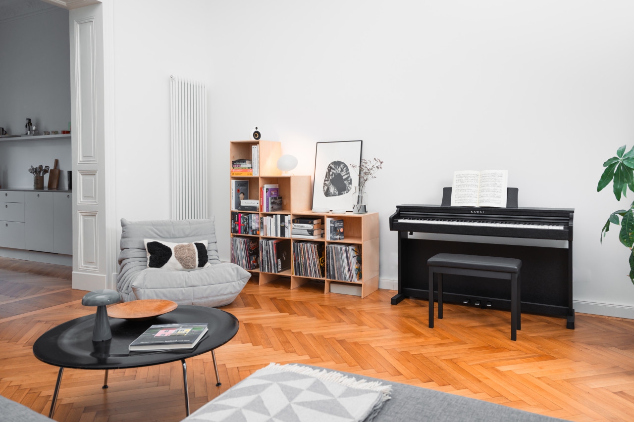 Kawai CX-202B Satin Black
