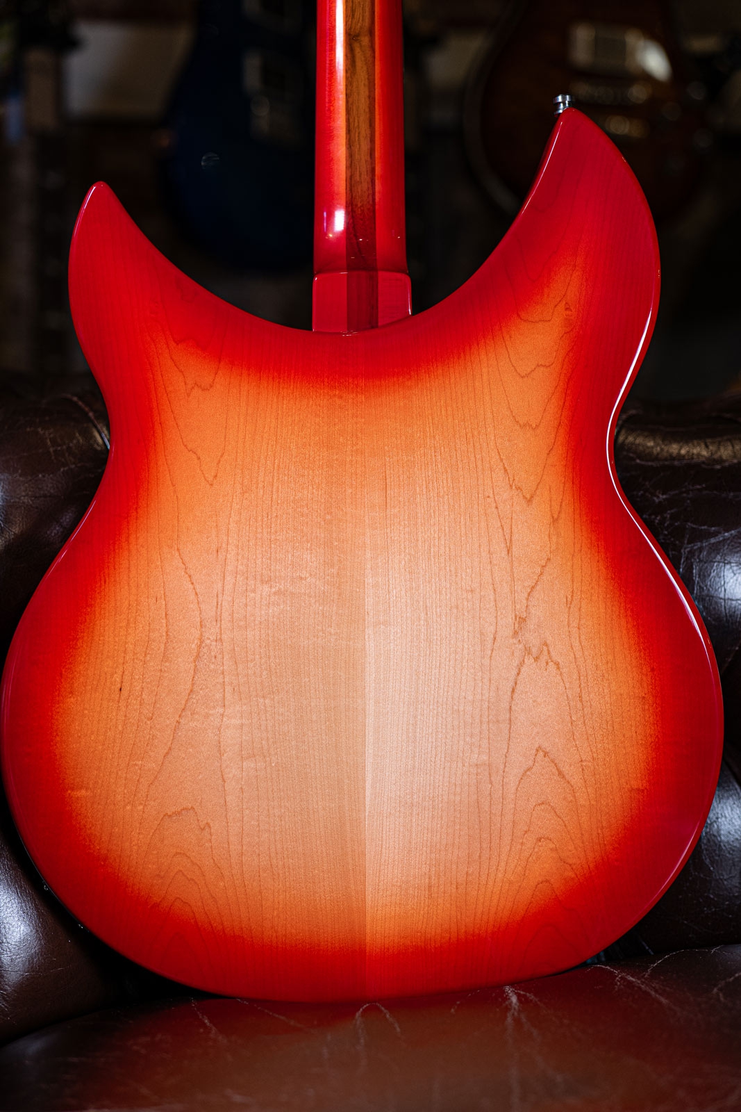 Rickenbacker 330FG Fireglo