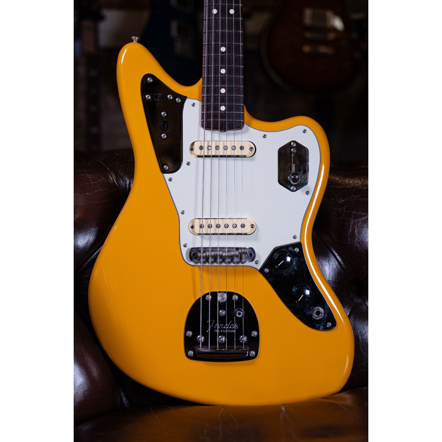 Fender Johnny Marr Jaguar Fever Dream Yellow Fender Johnny Marr Jaguar Fever Dream Yellow