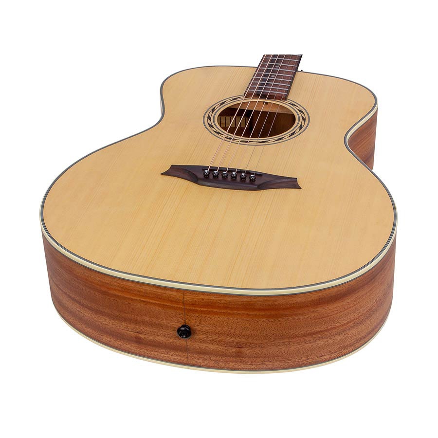 Bromo BAA2 Appalachian Series Auditorium Guitar Bromo BAA2 Appalachian Series Auditorium Guitar