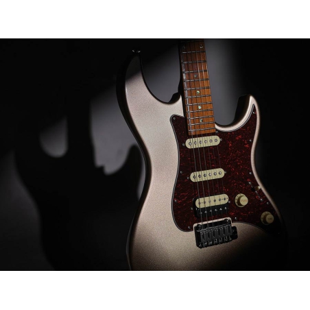 Sire Larry Carlton S7 CGM Champagne Gold Metallic