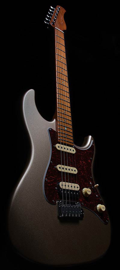 Sire Larry Carlton S7 CGM Champagne Gold Metallic