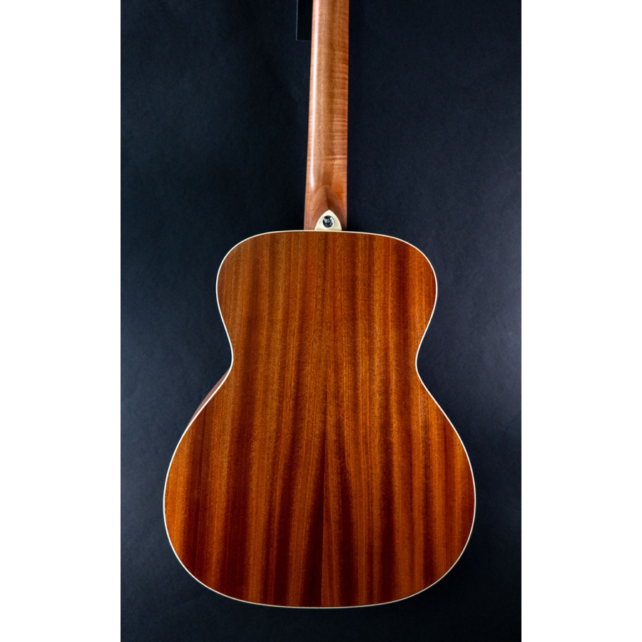 Alvarez RS26 Regent Series Red