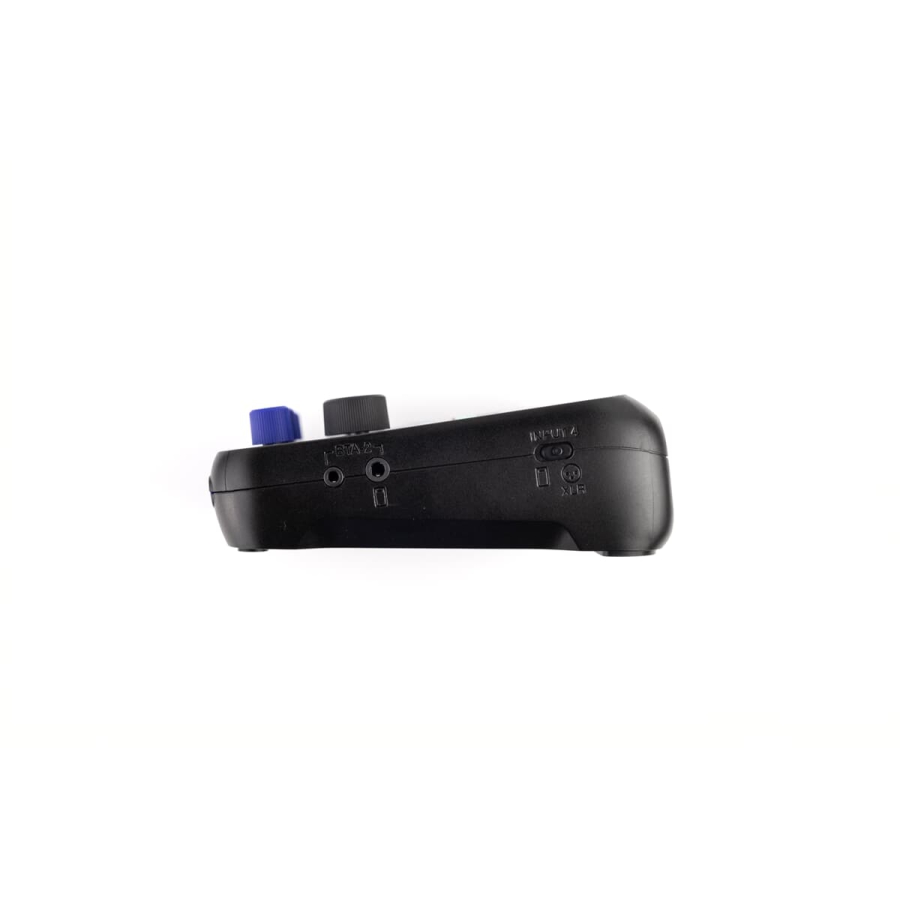 Zoom PodTrak P4next Podcast Recorder Zoom PodTrak P4next Podcast Recorder