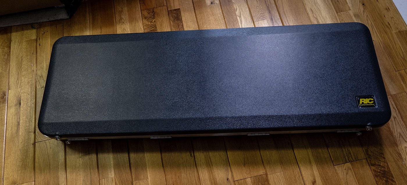 Rickenbacker 4030s FG Short Scale Fireglo