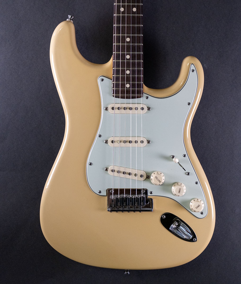 Fender Custom Shop Custom DLX Stratocaster OLW 2010