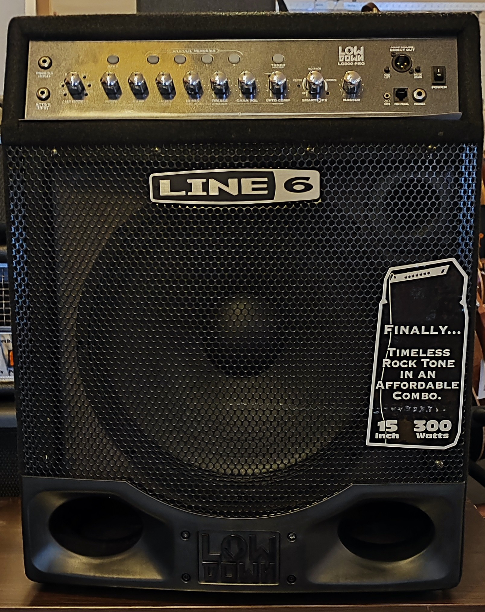 Line 6 Low Down LD300 PRO
