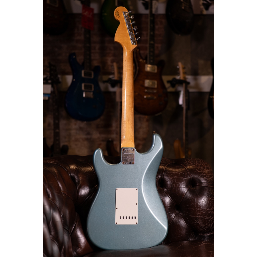 Fender Custom Shop Limited edition 69 Stratocaster Journeyman Relic Aged Firemist Silver