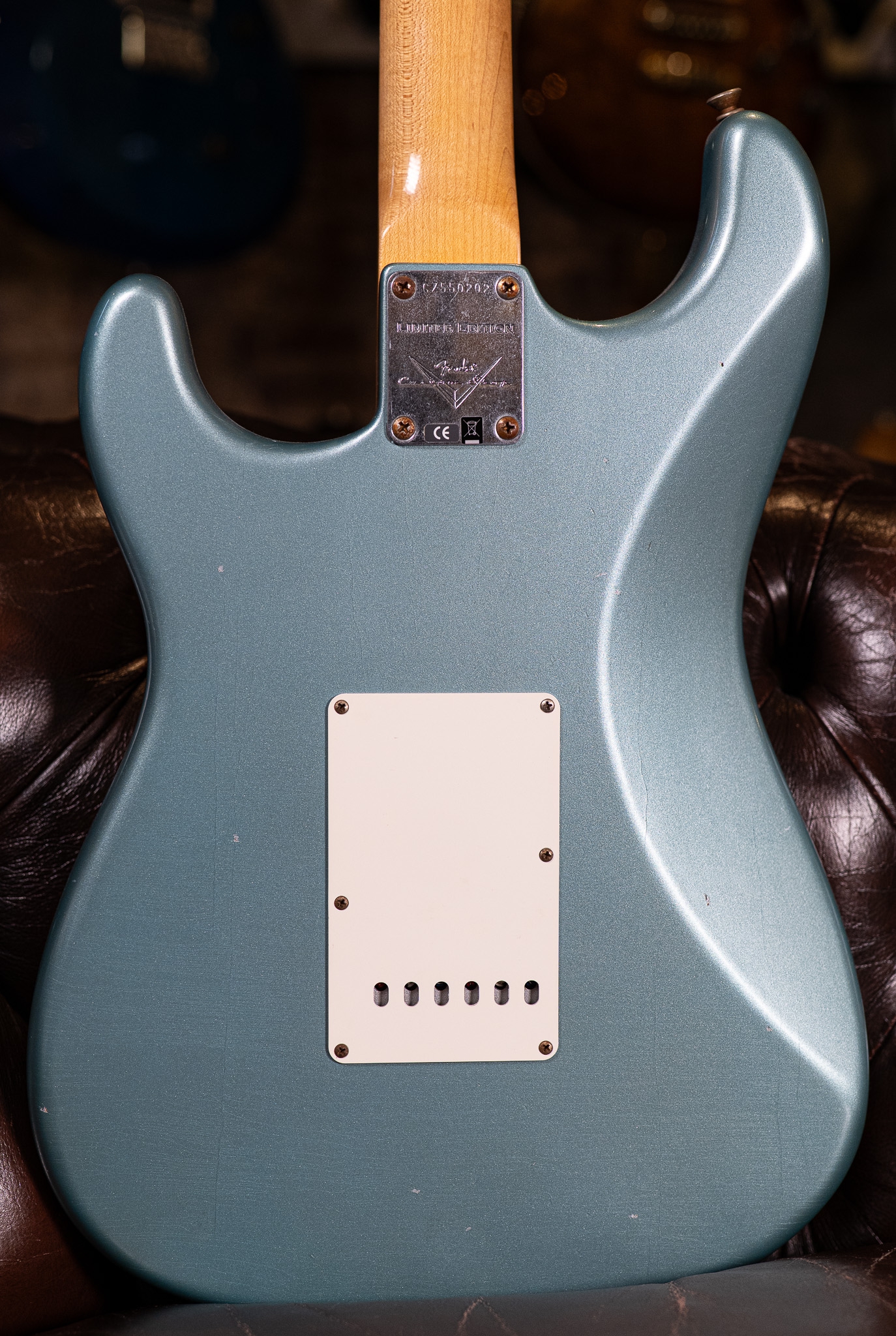 Fender Custom Shop Limited edition 69 Stratocaster Journeyman Relic Aged Firemist Silver