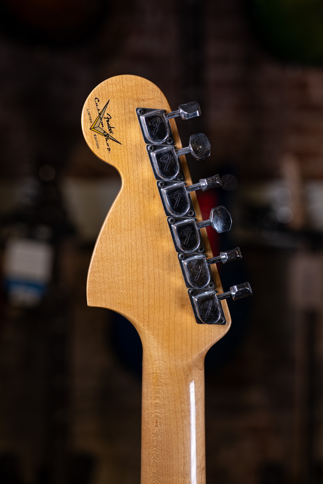 Fender Custom Shop Limited edition 69 Stratocaster Journeyman Relic Aged Firemist Silver