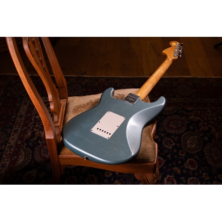 Fender Custom Shop Limited edition 69 Stratocaster Journeyman Relic Aged Firemist Silver