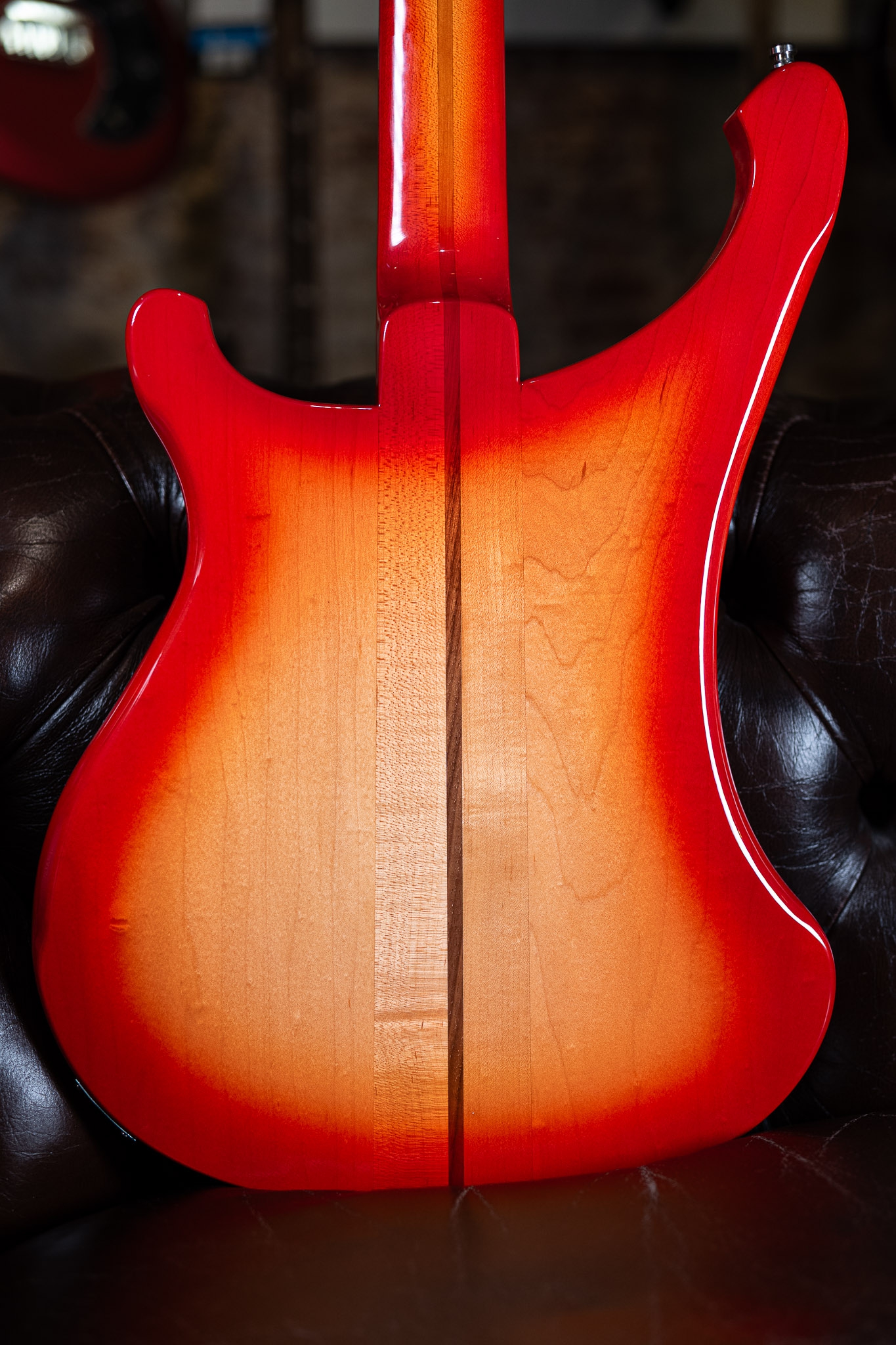 Rickenbacker 4030s FG Short Scale Fireglo