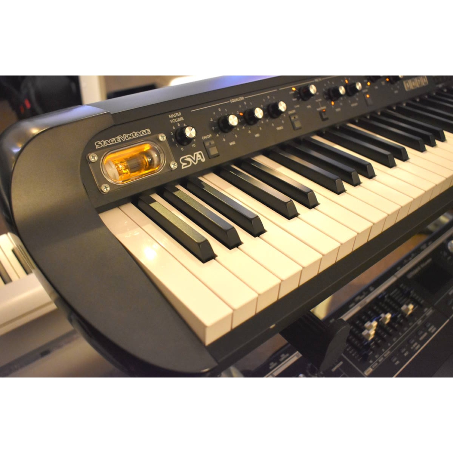 Korg SV1 73 Digitale Stage Piano