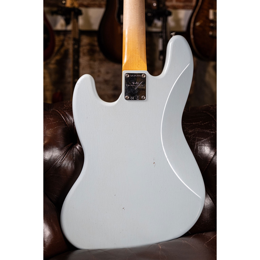 Fender Custom Shop 63 Jazz Bass Journeyman Aged Sonic Blue