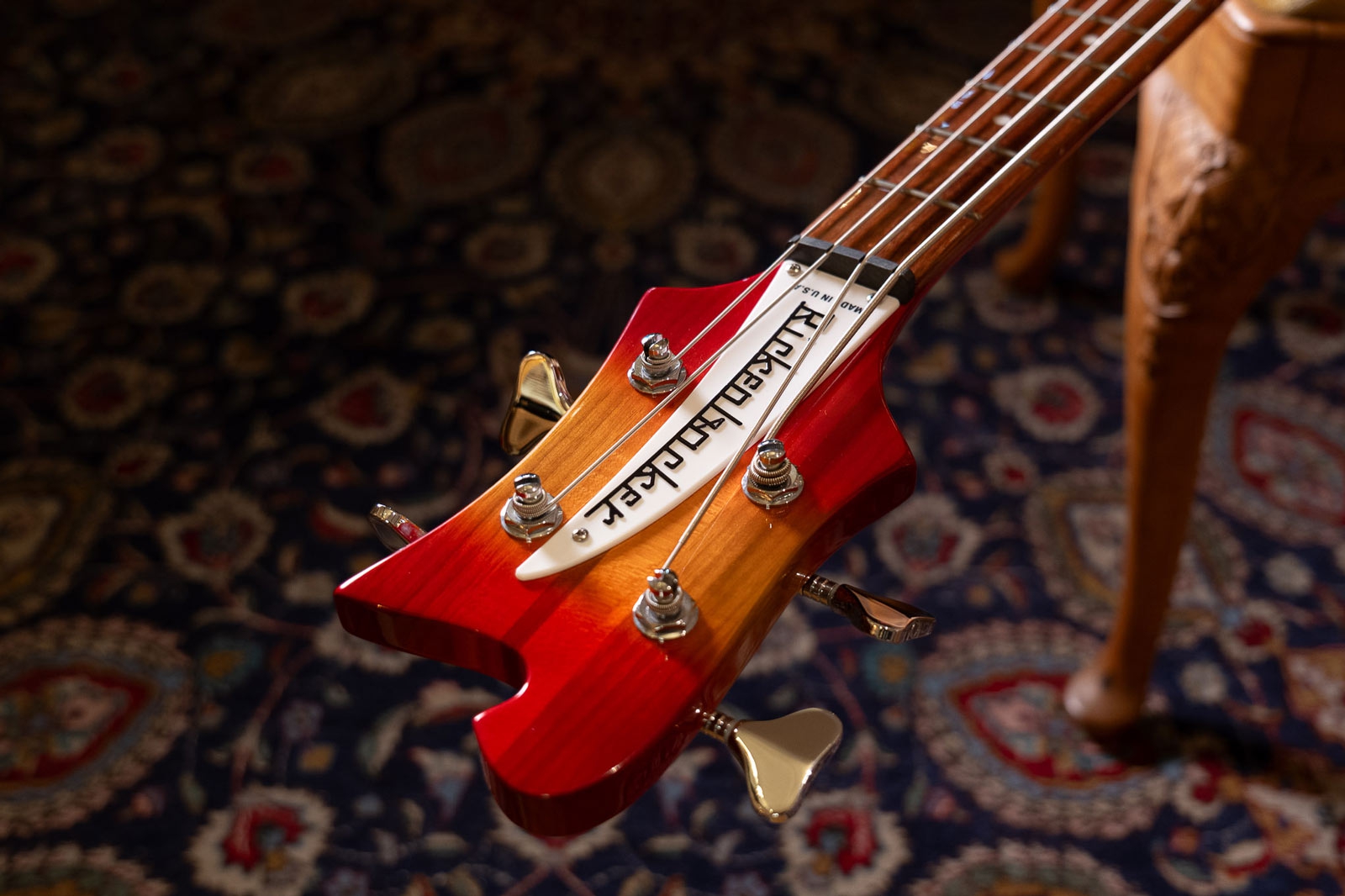 Rickenbacker 4030s FG Short Scale Fireglo