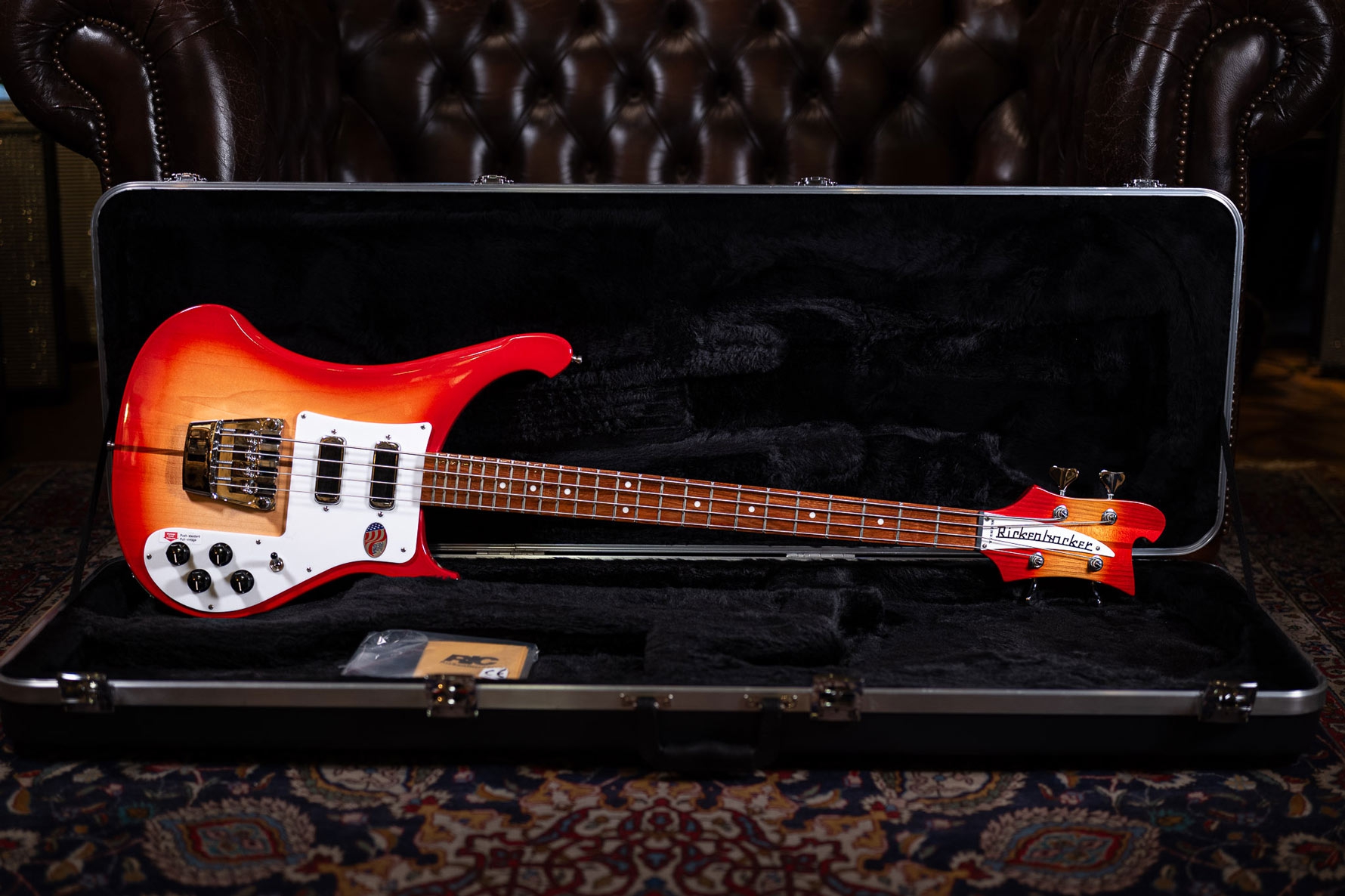 Rickenbacker 4030s FG Short Scale Fireglo