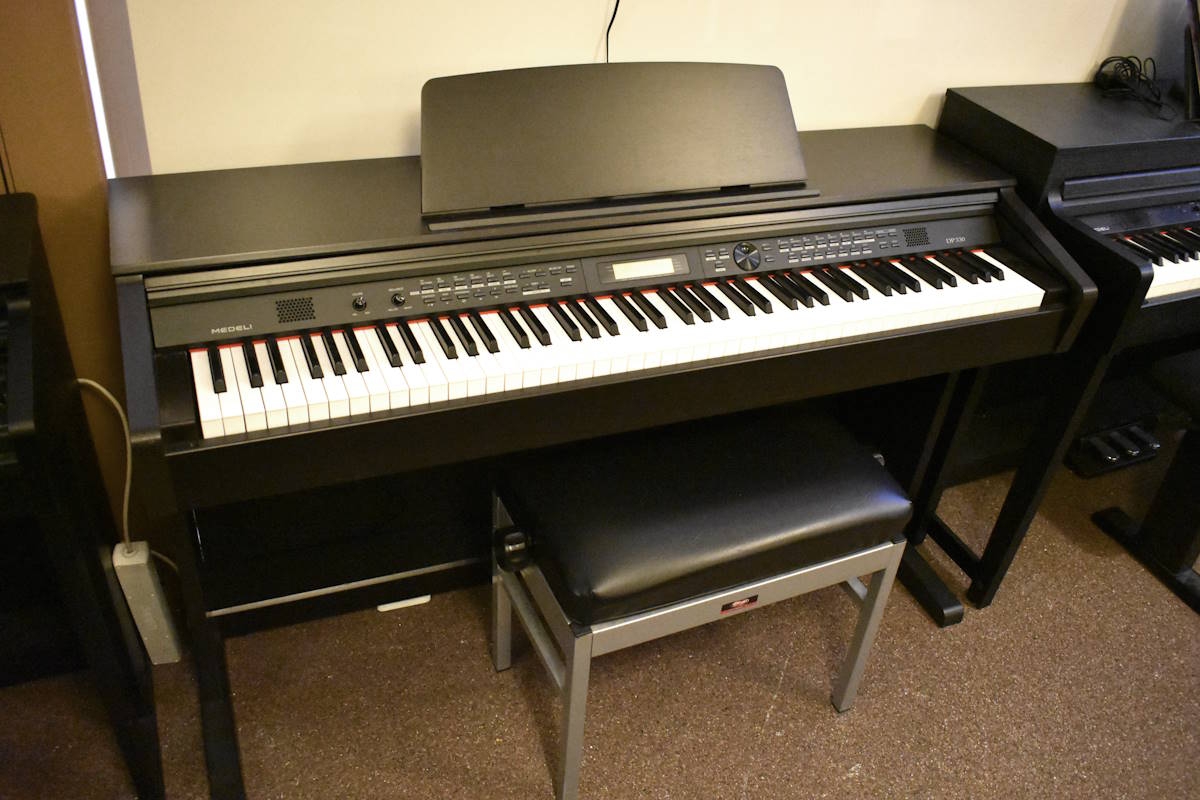 Medeli DP330 BK Digitale Home Piano SHOWROOM MODEL