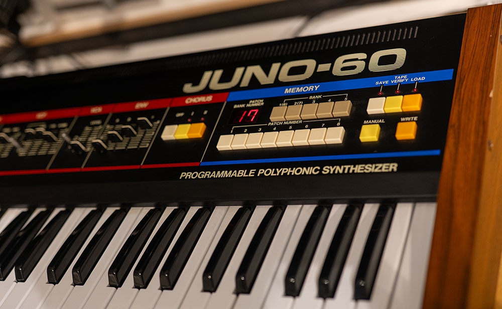 Roland Juno-60 vintage synthesizer 1983