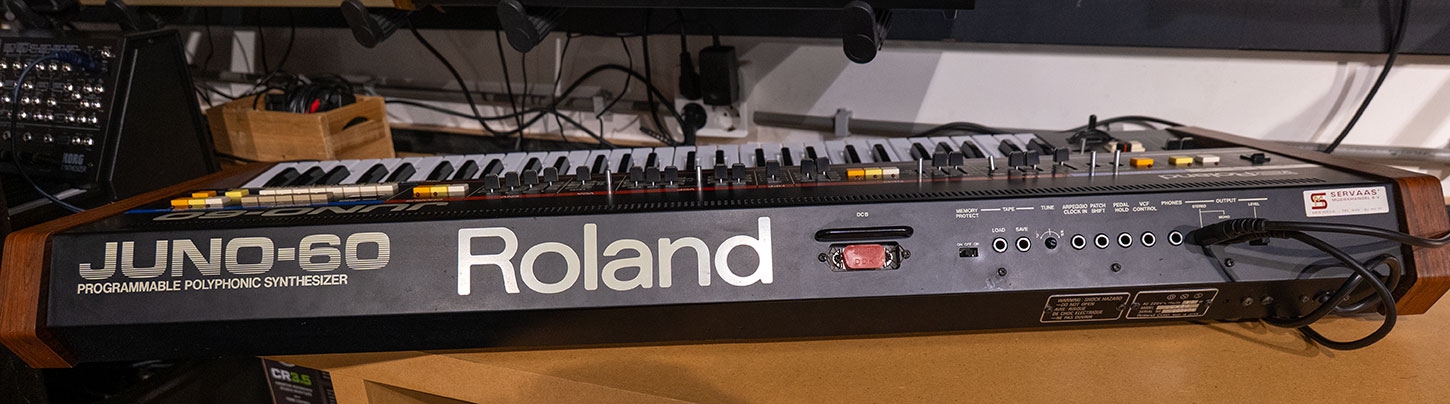 Roland Juno-60 vintage synthesizer 1983