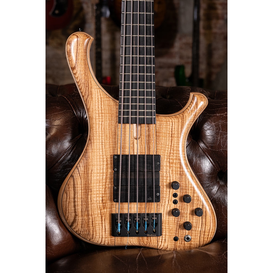 Marleaux Consat Custom 5 Neck Thru Natural