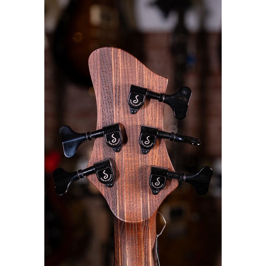 Franz Bassguitars Sirius 5 Fretless Walnut