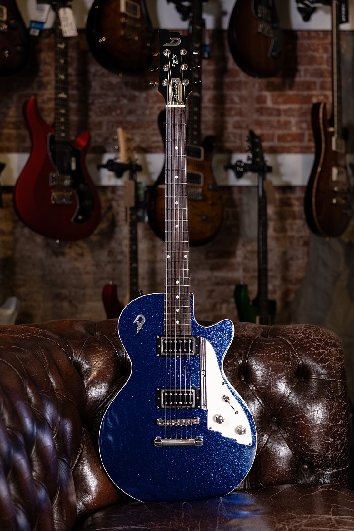 Duesenberg StarPlayer Special Blue Sparkle