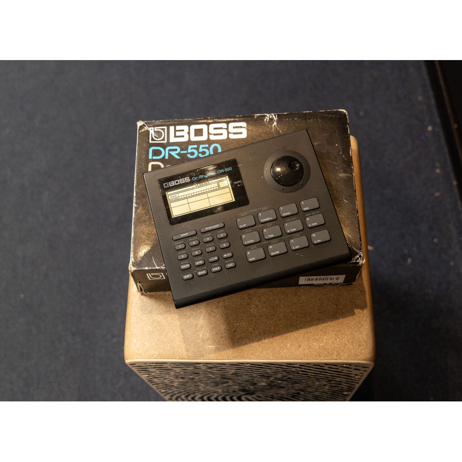 Boss DR550 drumcomputer