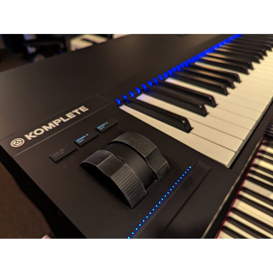 Native Instruments Komplete Kontrol S88MKII