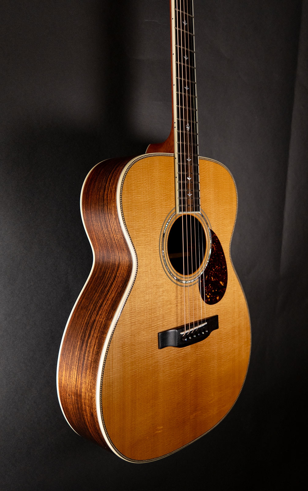Eastman DT30 OM