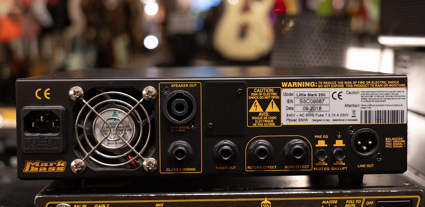 MarkBass Little Mark 250 black basversterker top