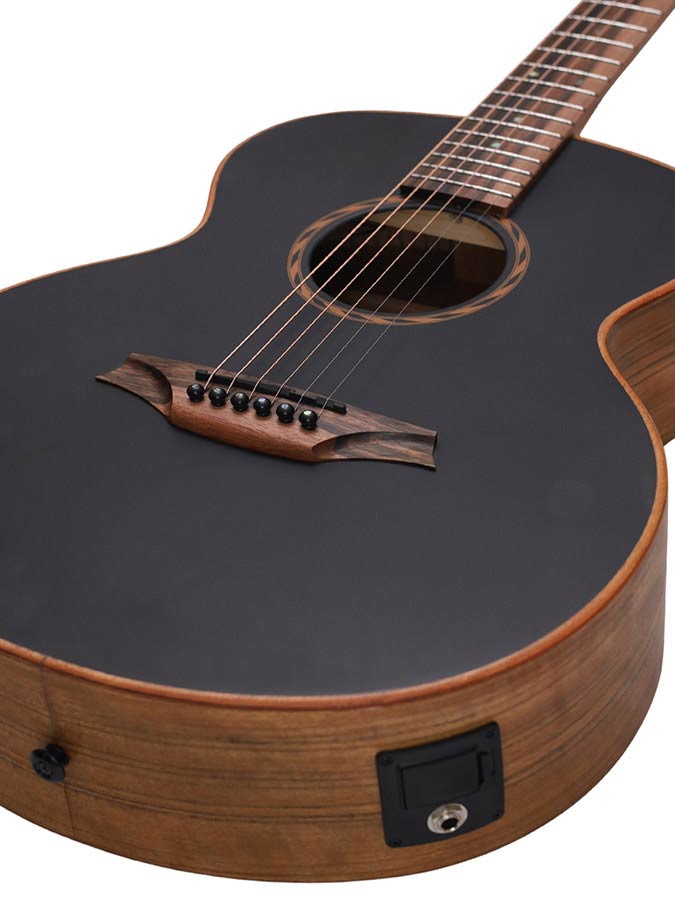 Bromo BAT8ME BK mini Jumbo Tahoma Series