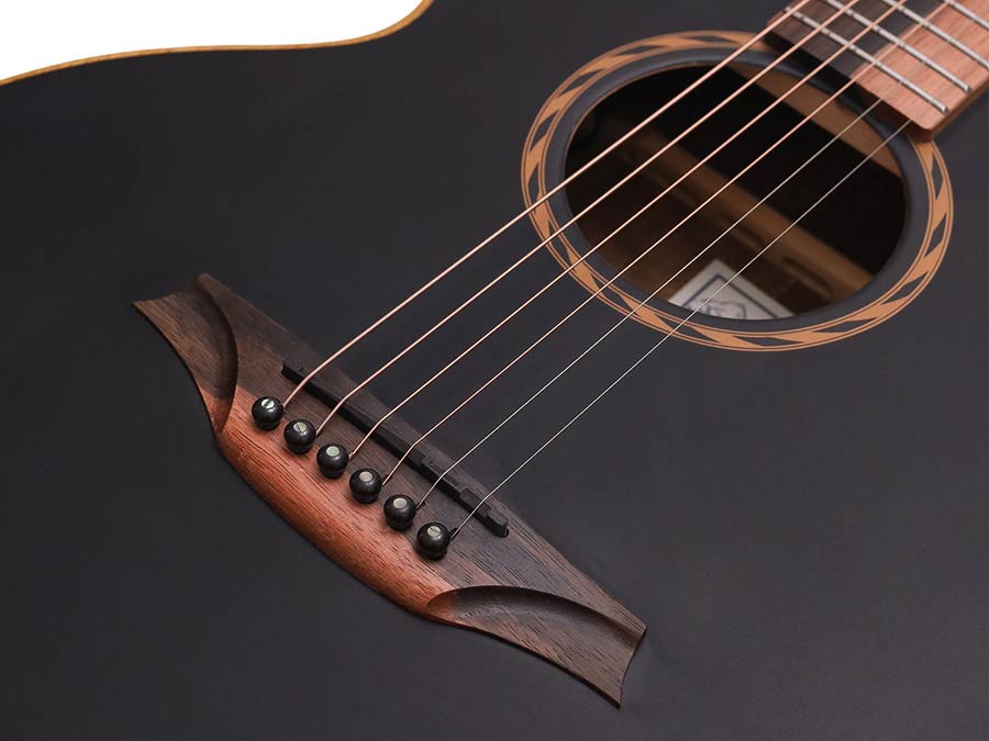 Bromo BAT8ME BK mini Jumbo Tahoma Series