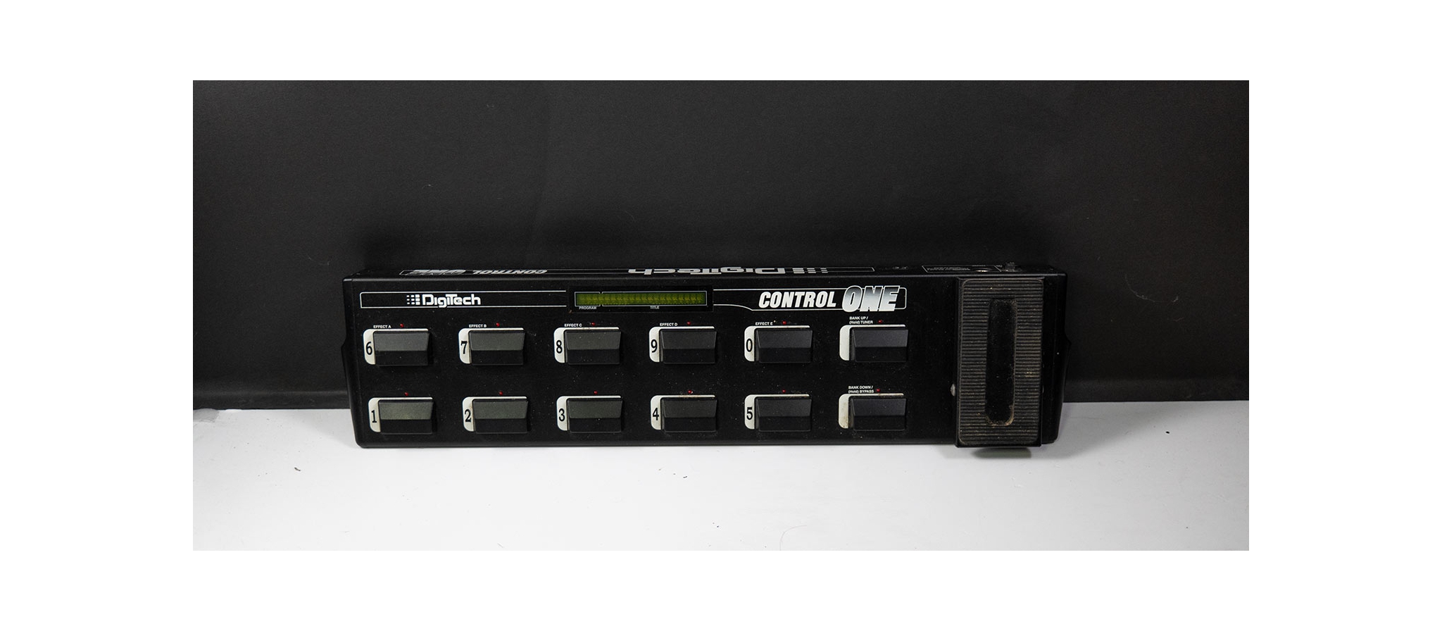 Digitech 2120 Artist Valve Guitar System | DijkmanMuziek