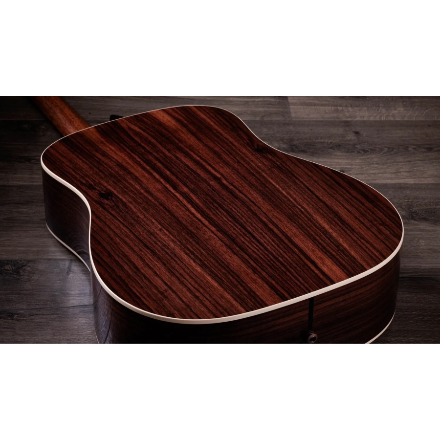 Taylor Gold Label 710e