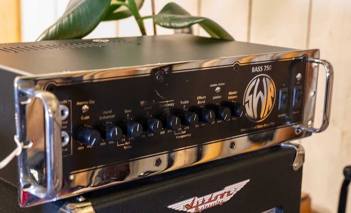 SWR Bass 750 Head
