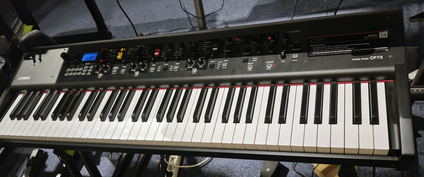 Yamaha CP73 stage piano B-Stock