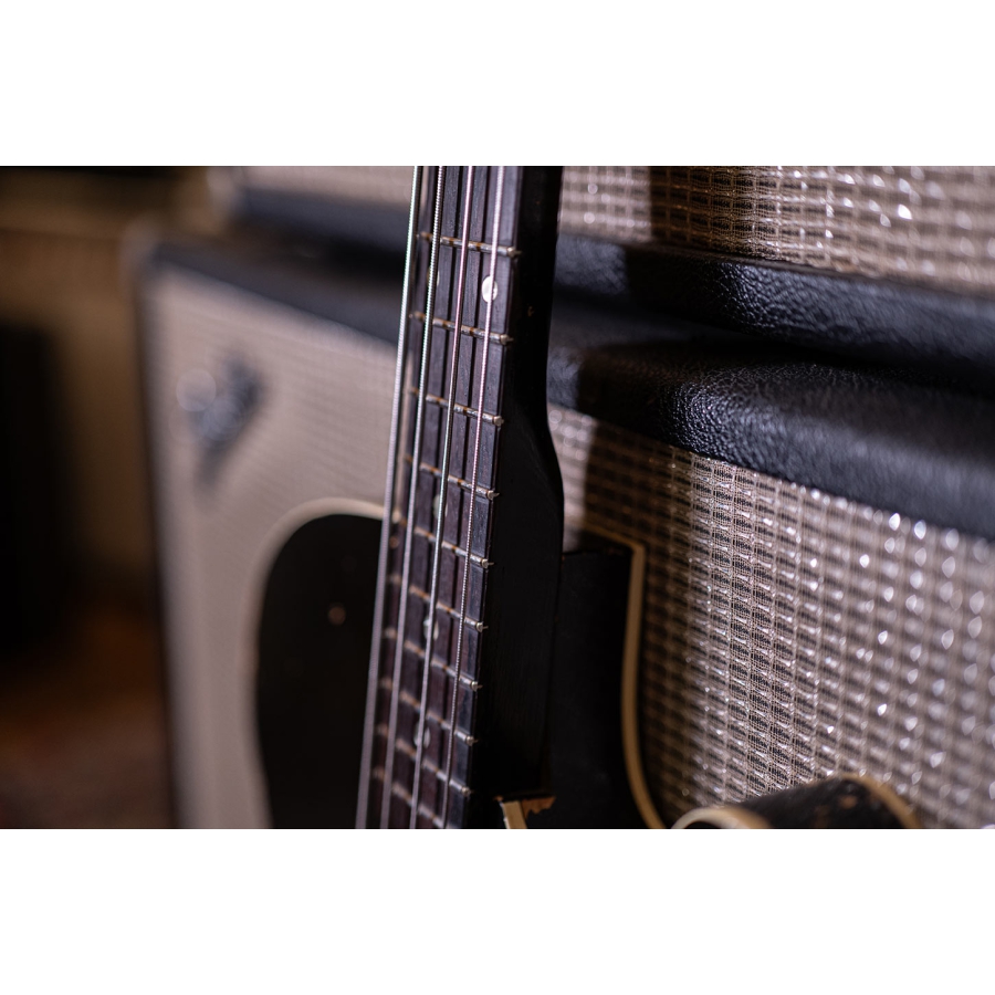 Harmony H22 semi-hollow bass 1960s USA