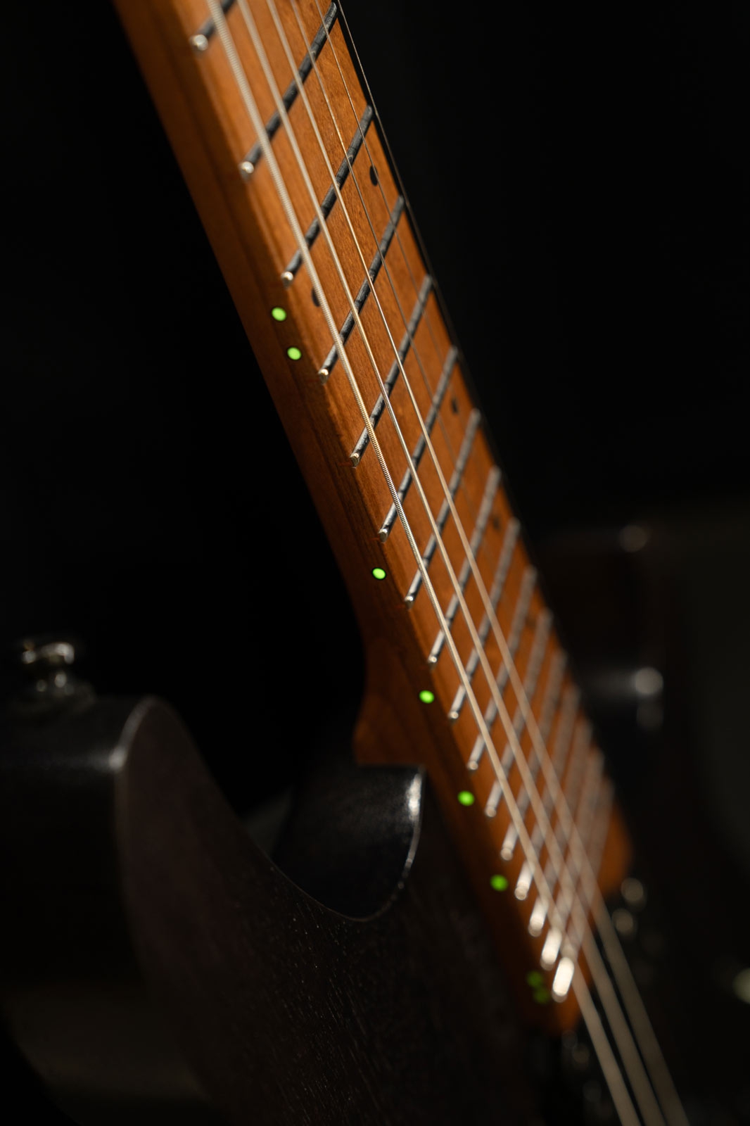 Cort SPACE G6MS Headless Semi Gloss Trans Black