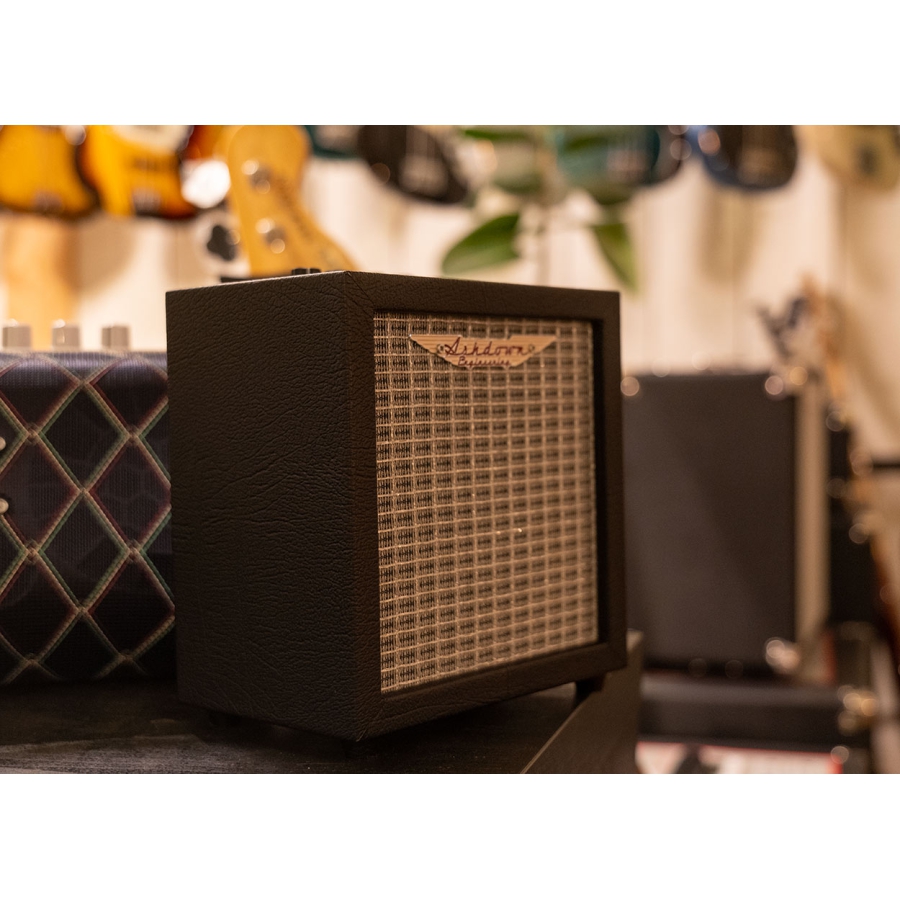 Ashdown Studio 4 basversterker combo
