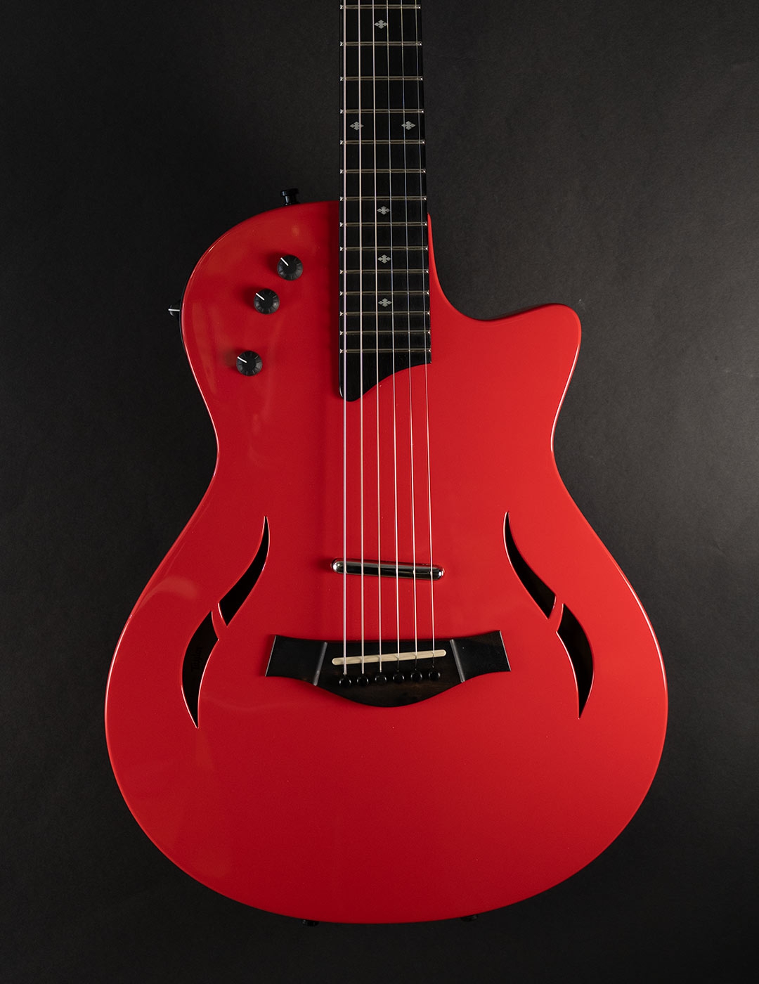 Taylor T5z Classic DLX LTD Fiesta Red