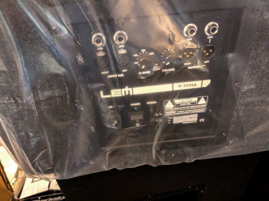 LEM H350SA aktieve 15 inch 350W Subwoofer