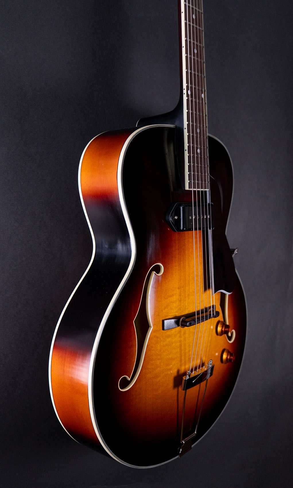 Eastman AR405 P90 TV Sunburst