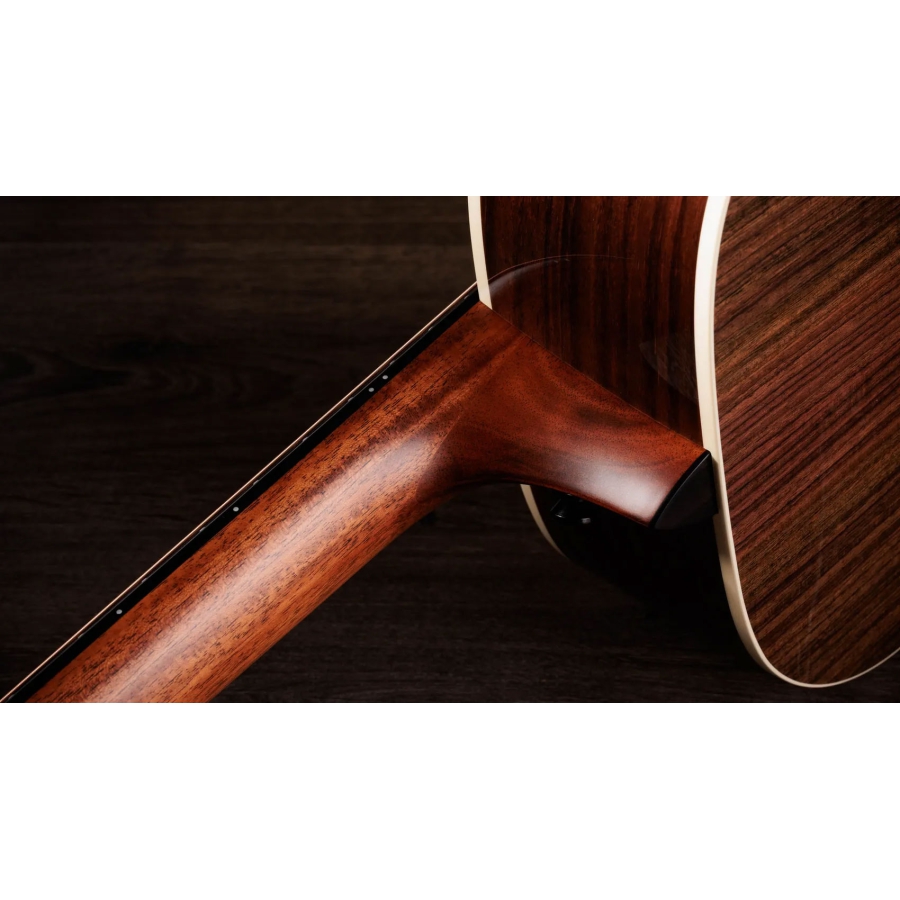Taylor Gold Label 712e
