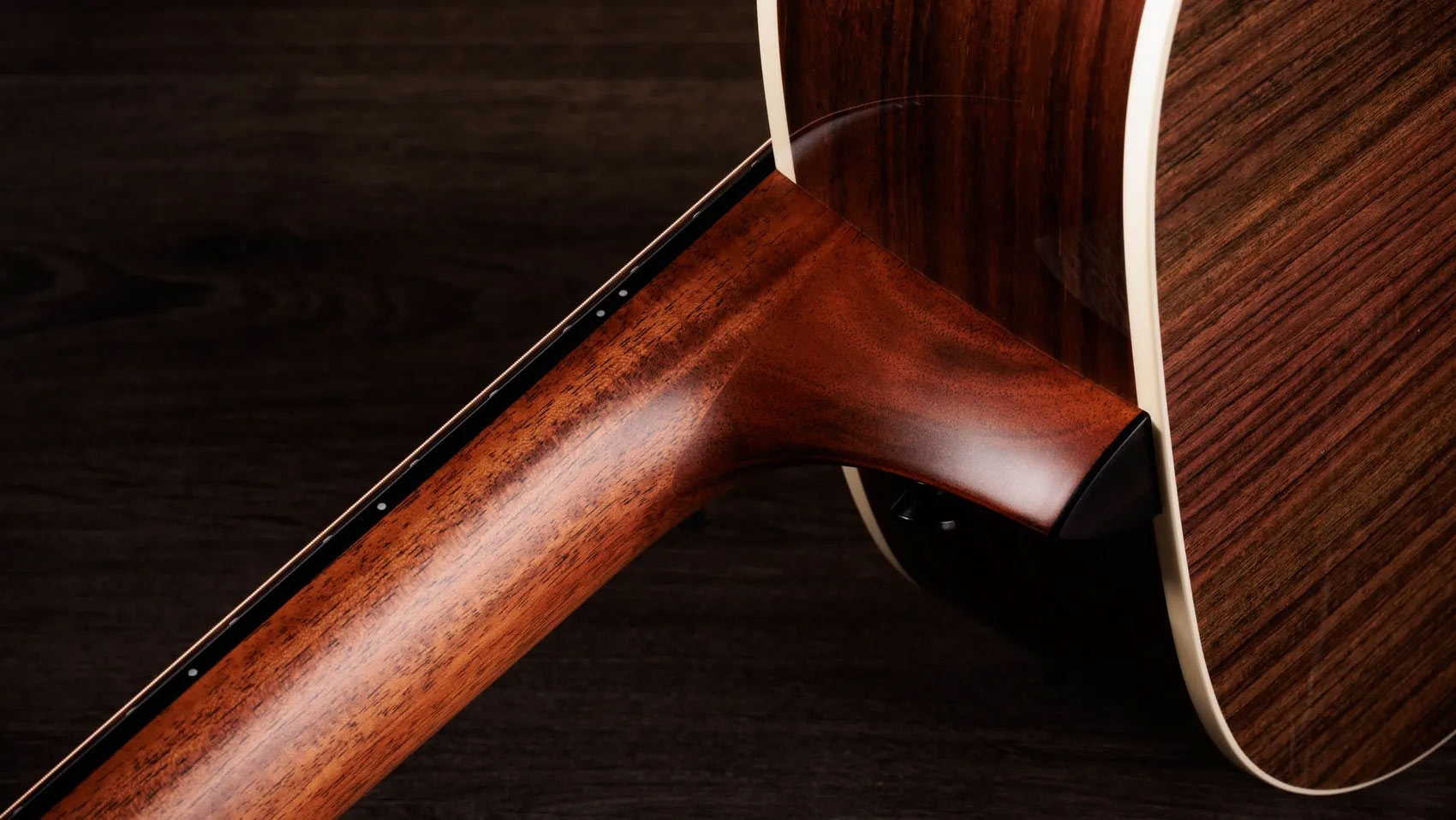 Taylor Gold Label 712e