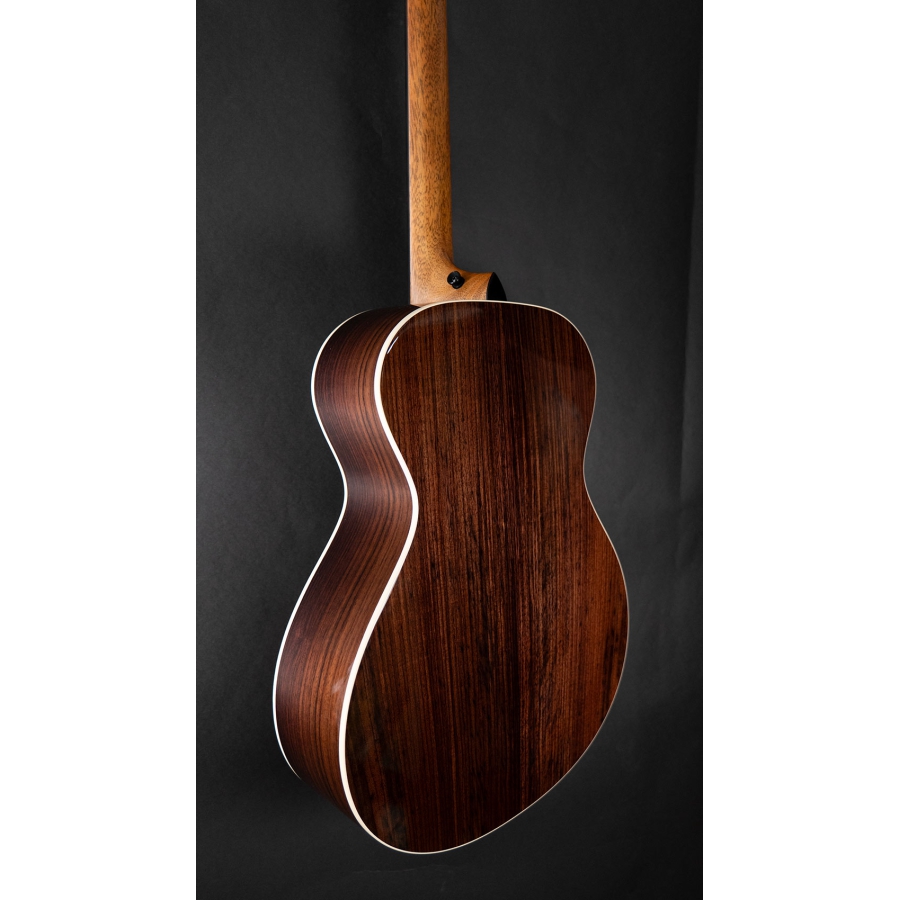 Taylor Gold Label 712e